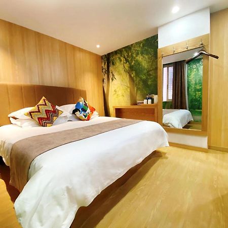 Fresh House Hotel - West Lake Qingchun Branch Chang-čou Exteriér fotografie